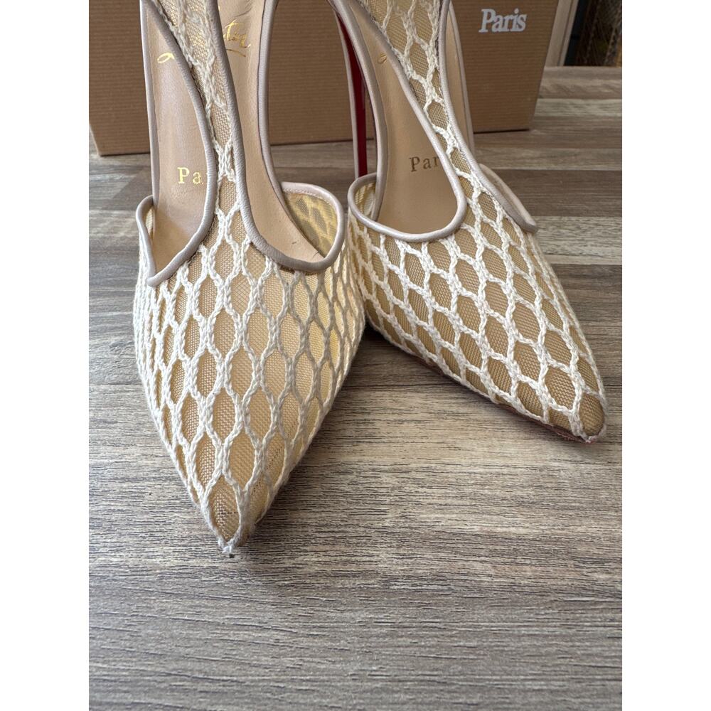 CHRISTIAN LOUBOUTIN Salonu 100 Embroidered Mesh and Leather Pumps - Picture 3 of 11